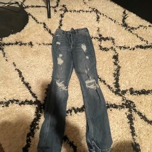 Hollister mom jeans